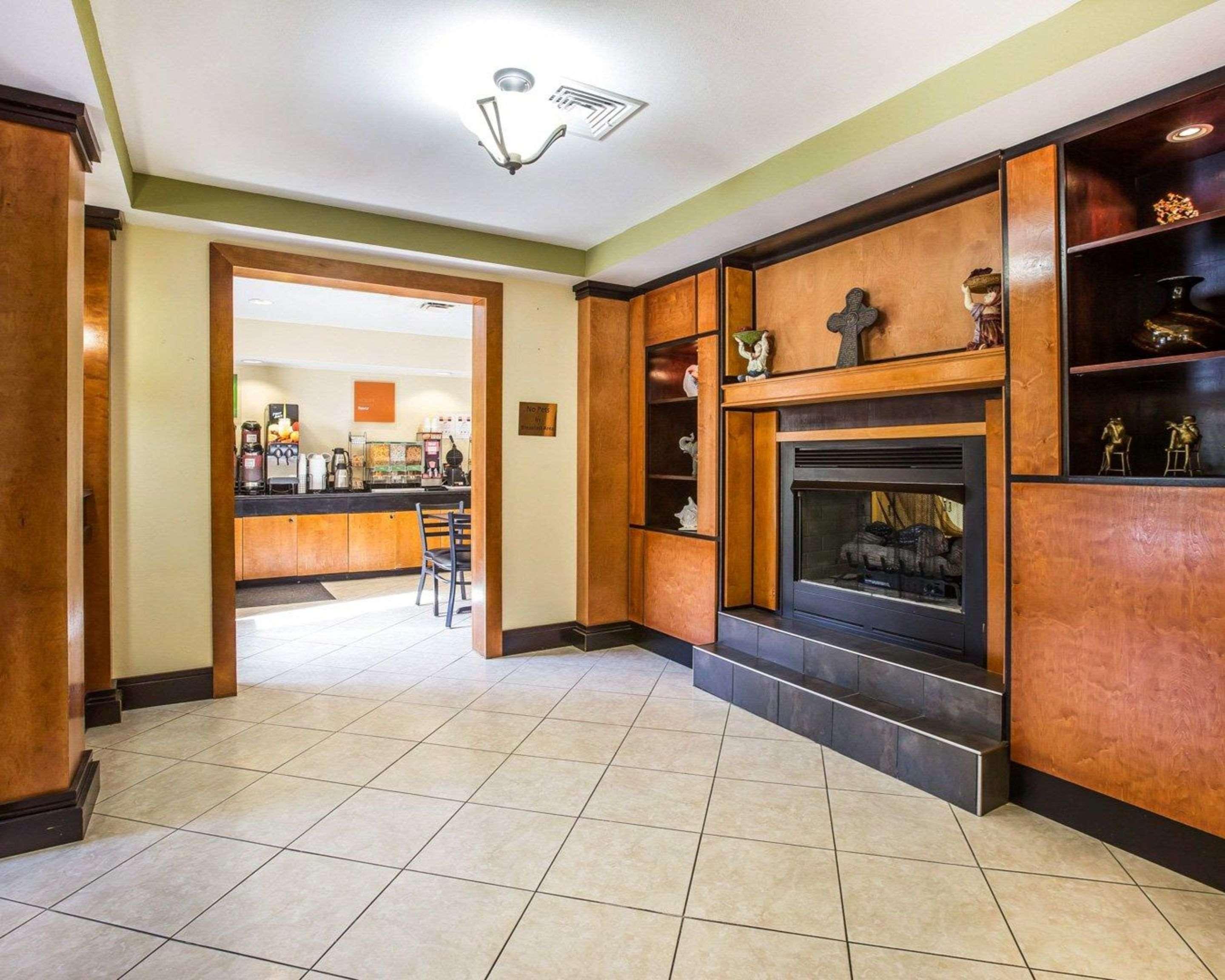 Inn Quality Darien-north Brunswick Darien
