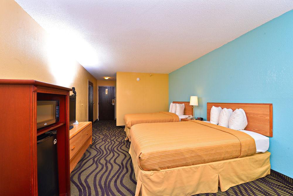 Quality Darien-north Brunswick Inn Darien